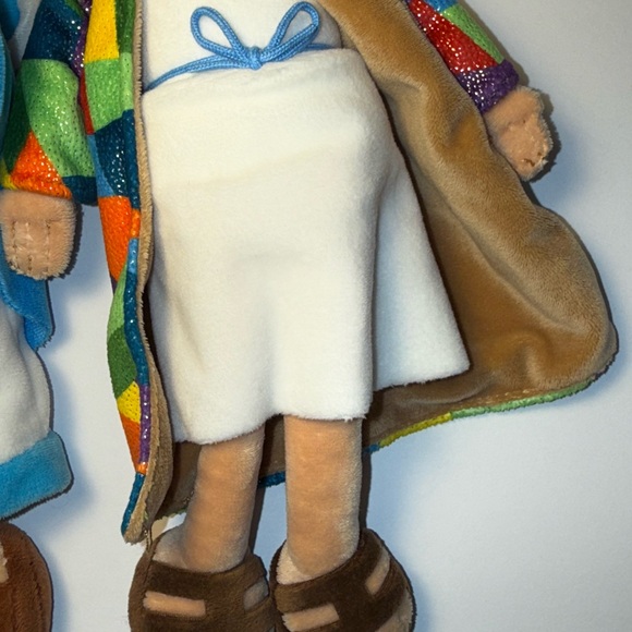 Set of 3 Hallmark Plush Biblical Figures - Jesus, Joseph, Mary with baby Jesus - Picture 8 of 13